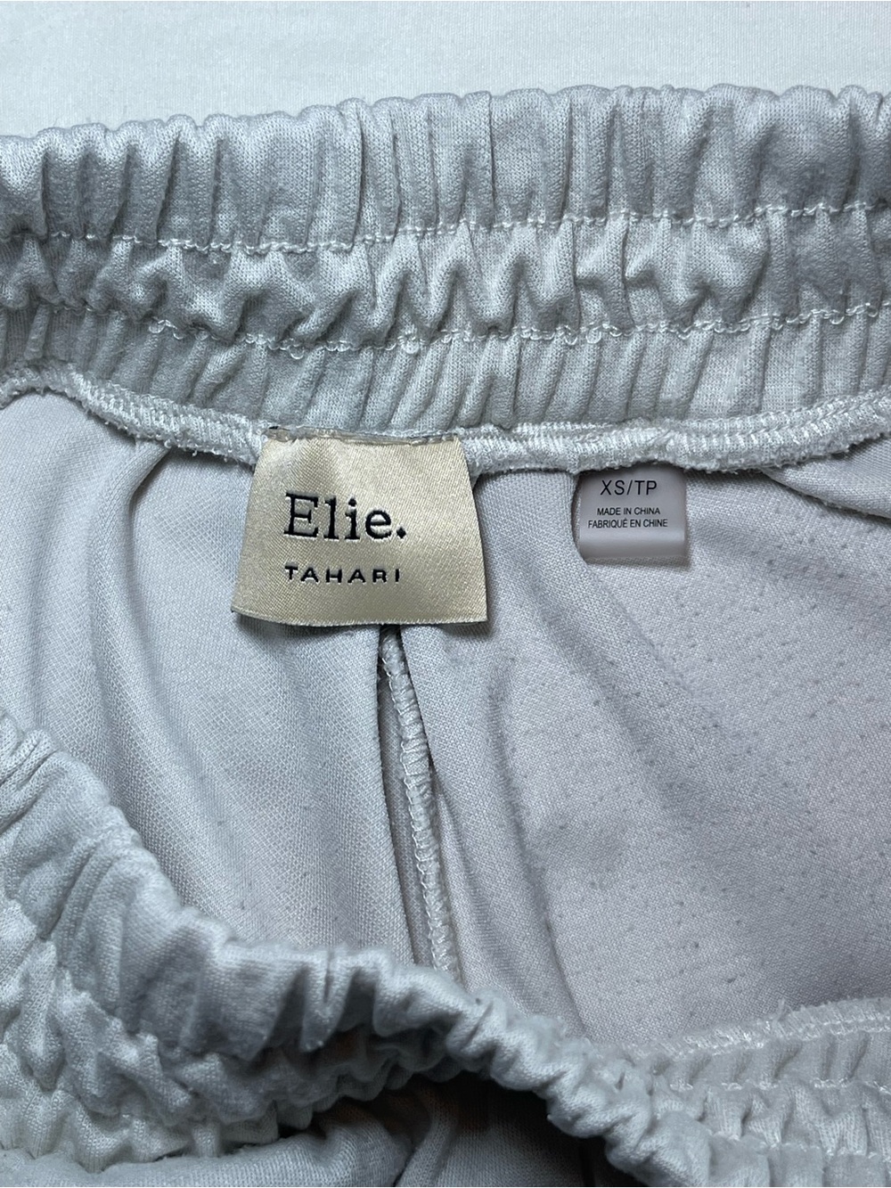 Elie Tahari Women's White Matching Lounge Set Size XS
Cropped Hoodie Wide Leg - Picture 8 of 14